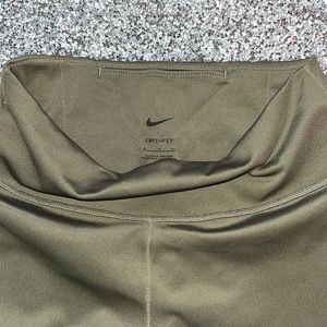 Nike leggings. Brand new. No tags, never worn.